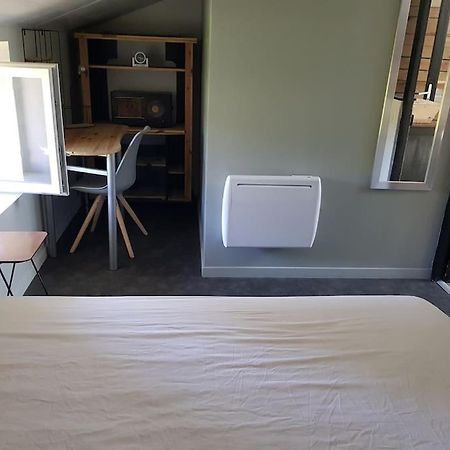 Petite Maison Type Loft En Plein Bourg D'Ambazac Exterior foto
