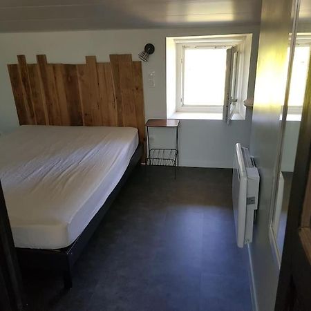 Petite Maison Type Loft En Plein Bourg D'Ambazac Exterior foto